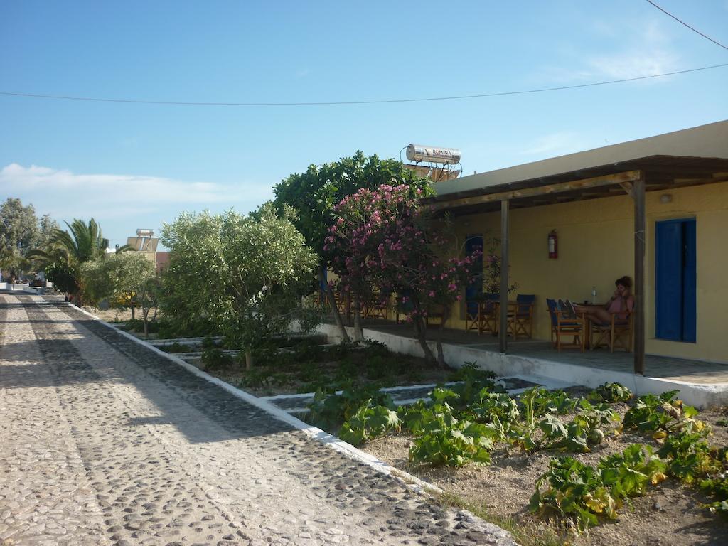 Hotel Agios Antonios Perissa  Zewnętrze zdjęcie